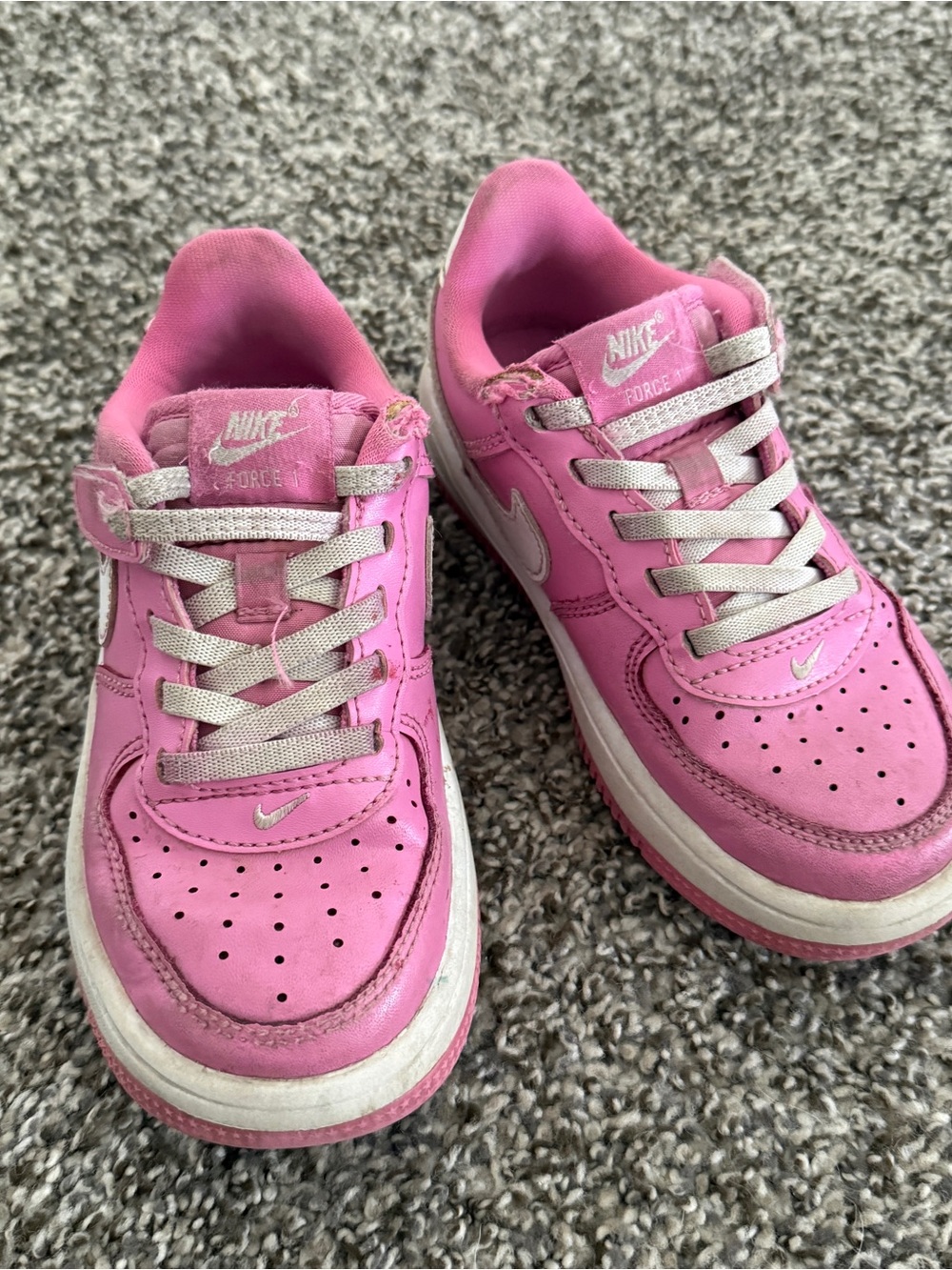Nike Kids Pink Low-Top Sneakers